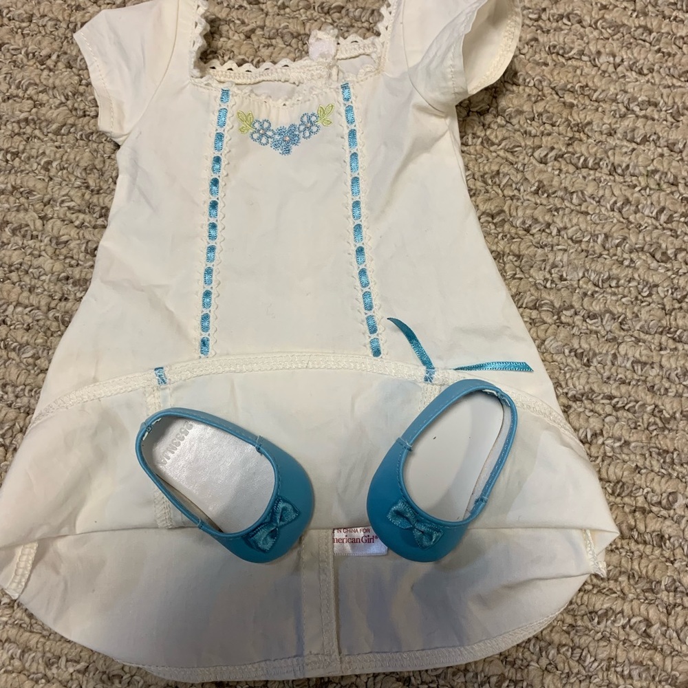 American Girl Doll nightgown matching slippers